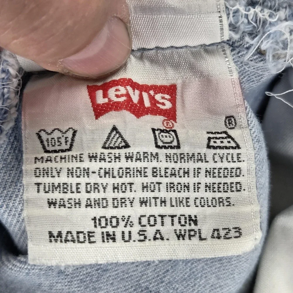 Levis 12237 important